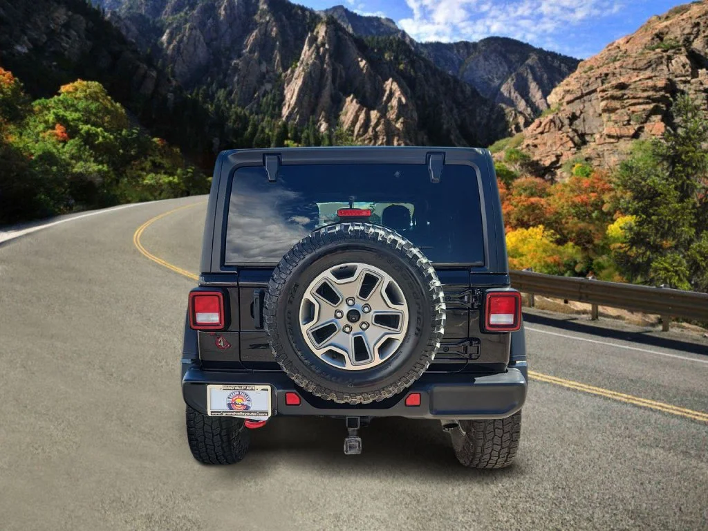 Used 2021 Black Jeep Unlimited Rubicon image 4