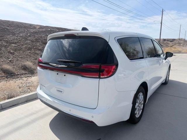 Used 2023 White Chrysler Touring L image 8