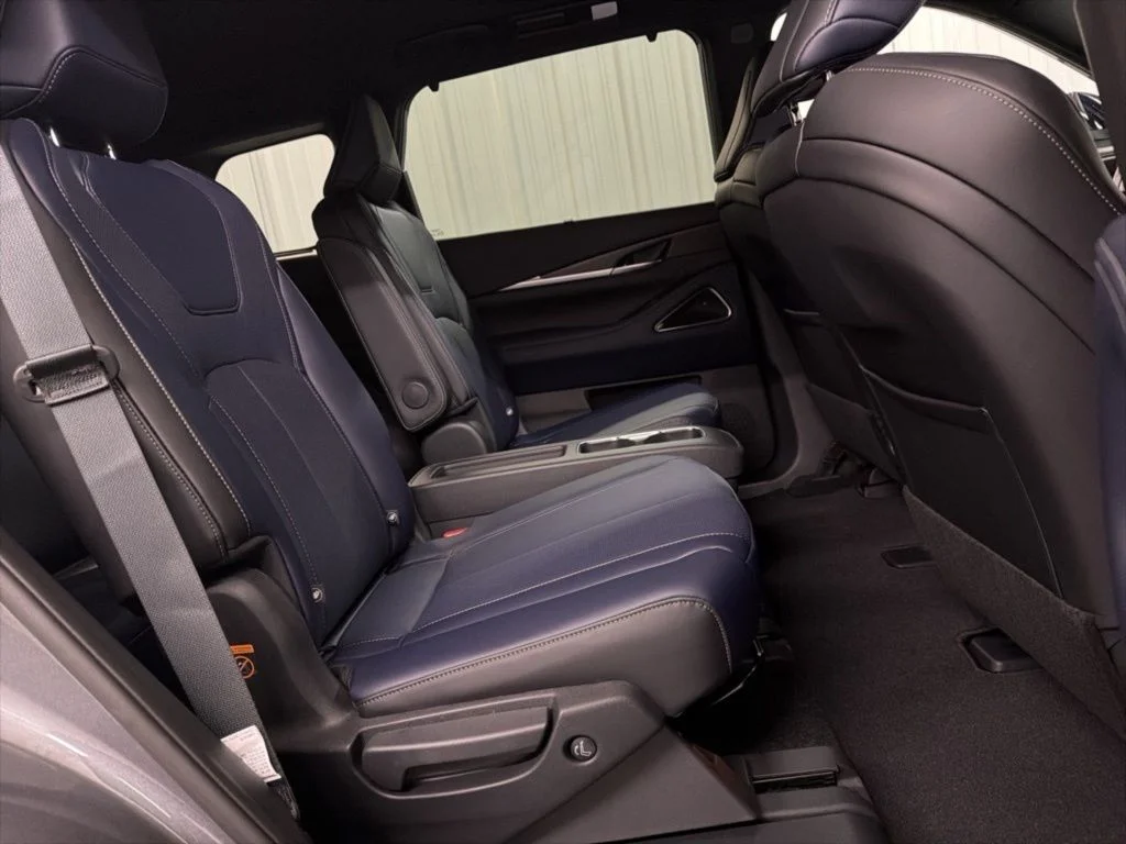 Certified Used 2026 Gray INFINITI SPORT image 31