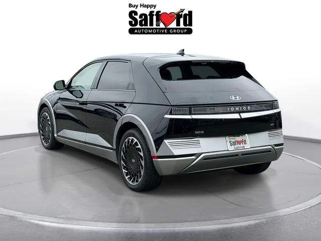 Used 2023 Black Hyundai Limited image 6