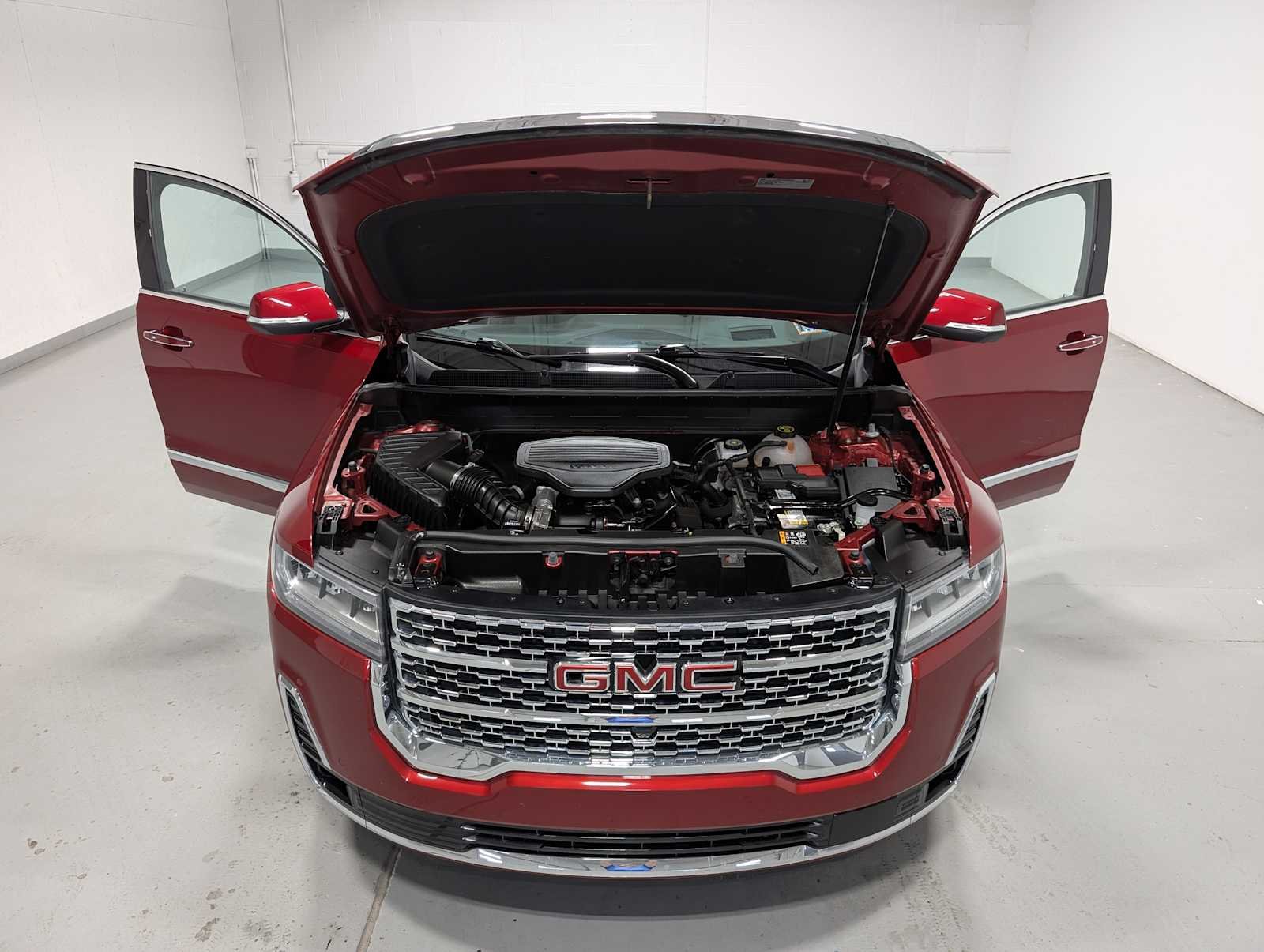 Used 2023 Volcanic Red Tintcoat GMC Denali image 13