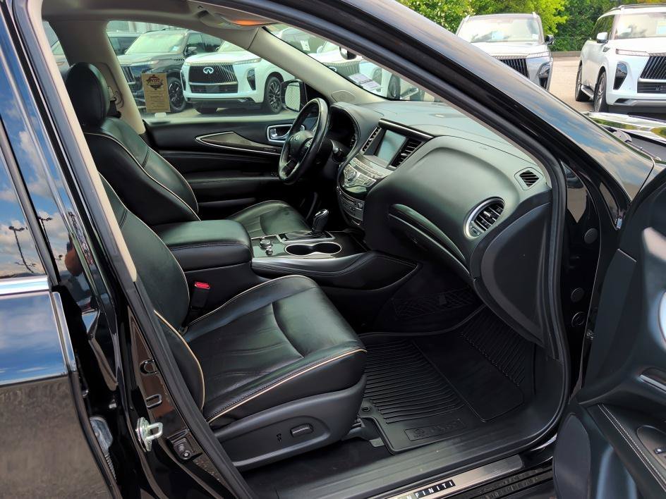 Used 2020 Black Obsidian INFINITI LUXE image 12