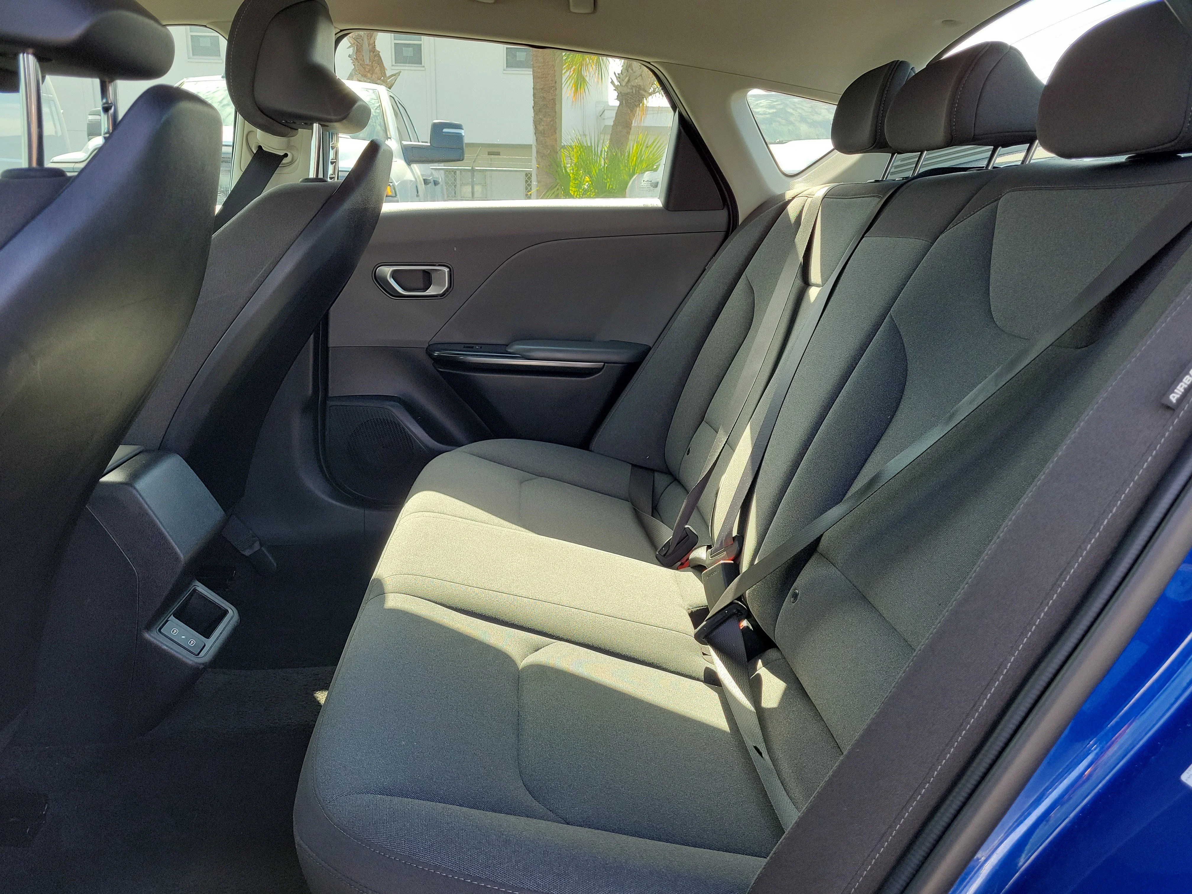 Used 2025 Deep Sea Blue Kia LXS image 16