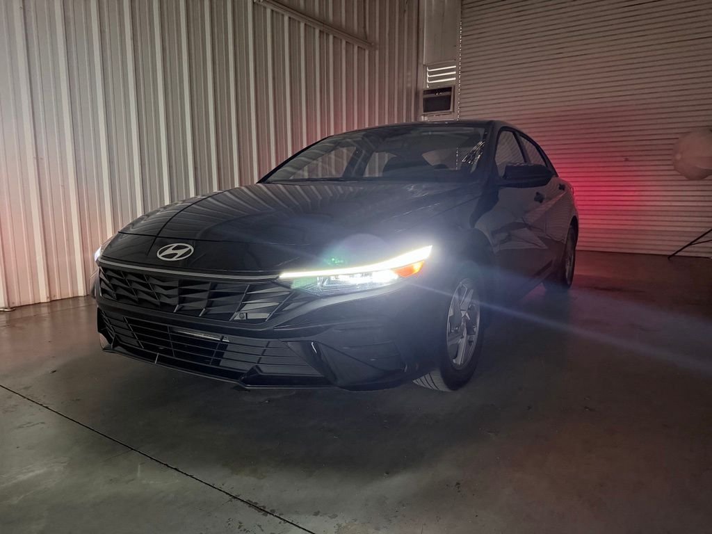 Used 2026 Black Hyundai SE image 8