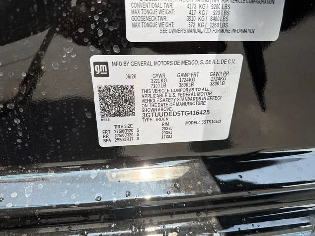 New 2026 Onyx Black GMC SLT image 33