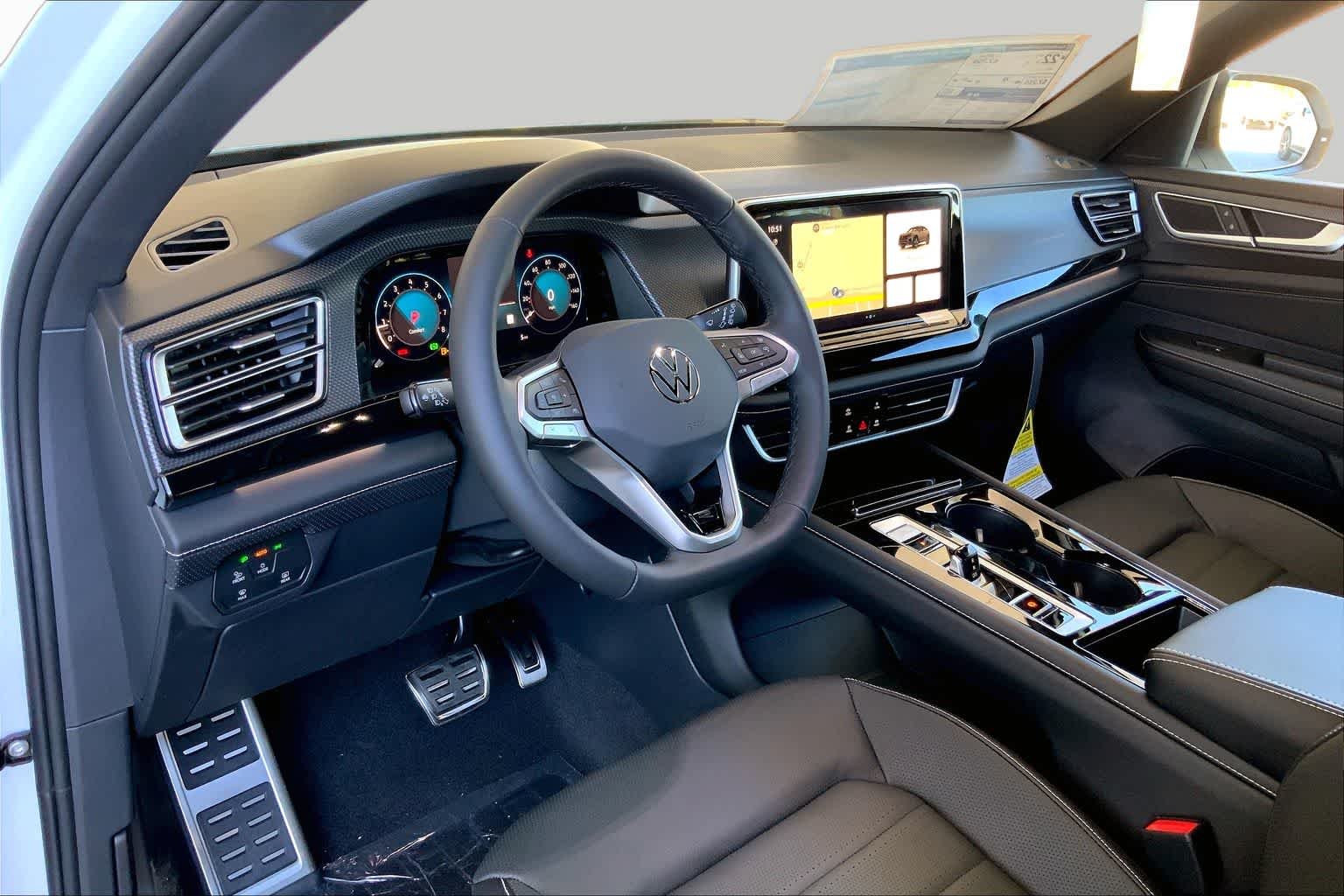 2026 Volkswagen Atlas Cross Sport SEL R-LINE - Photo 8