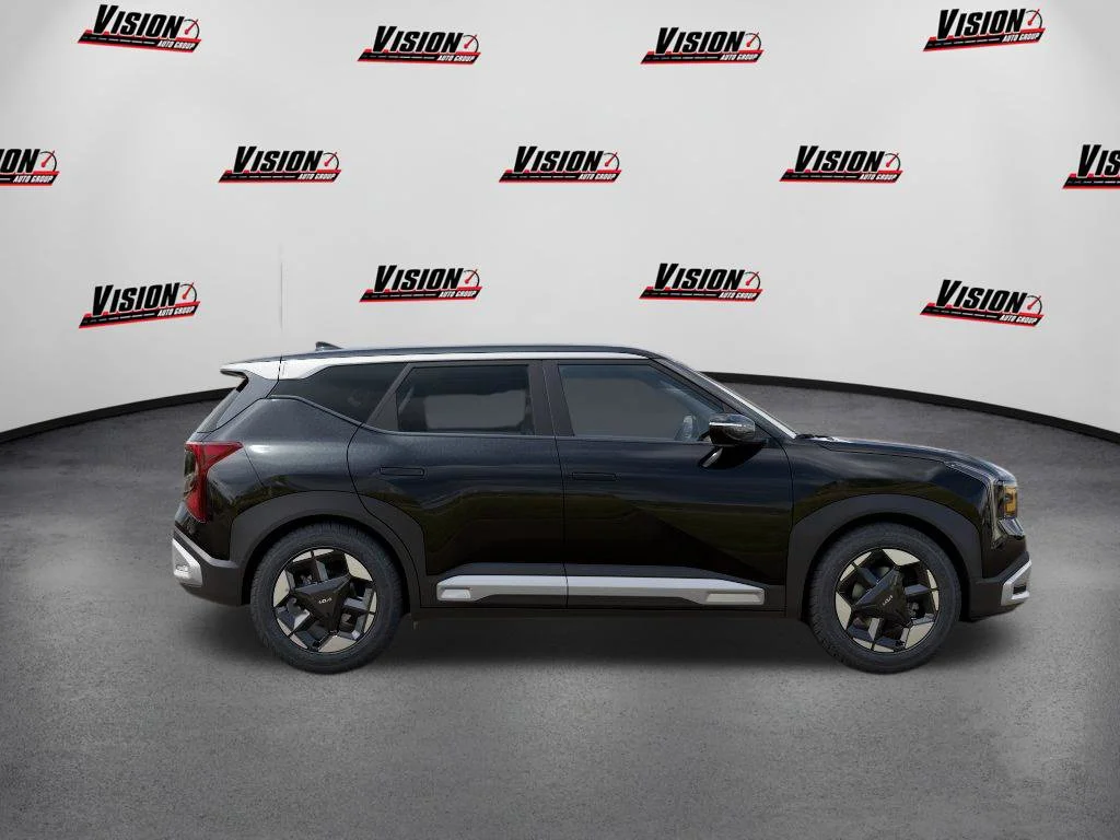New 2027 Black Kia S image 7
