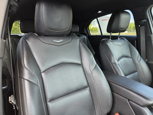 Used 2022 White Cadillac Sport image 34