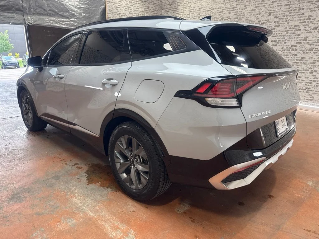 Used 2023 Wolf Gray Kia SX image 5