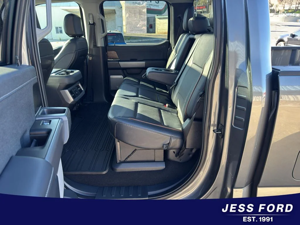 2025 Ford F-350 Super Duty Lariat - Photo 20