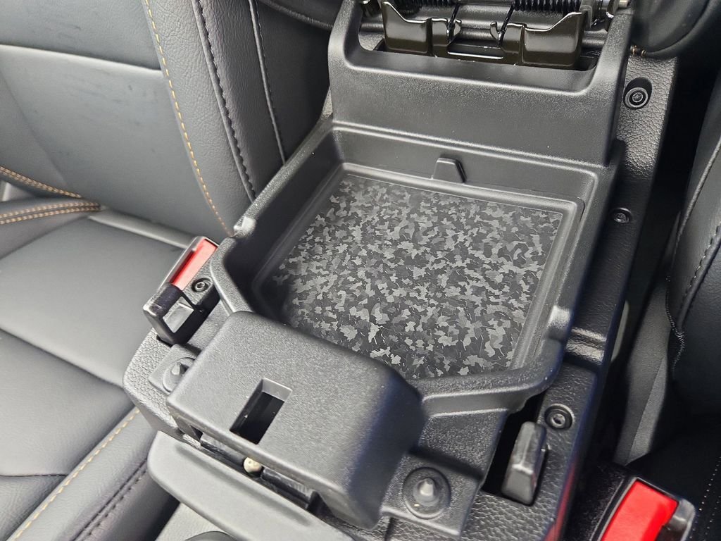 2025 Jeep Wrangler 4-Door Sahara - Photo 19