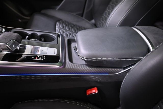 2024 Audi RS Q8 Base - Photo 23