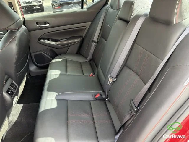 Used 2023 Red Nissan SR VC-Turbo FWD image 18