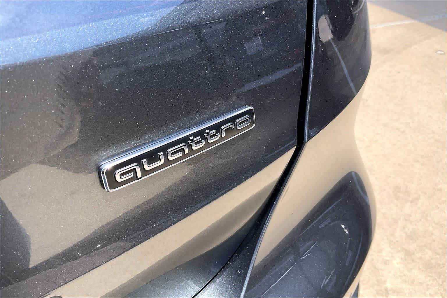 Used 2025 Daytona Gray Pearl Effect Audi S line Premium Plus image 10