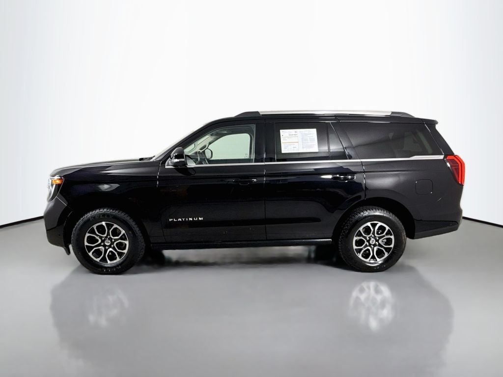 Used 2025 Agate Black Metallic Ford Platinum image 11