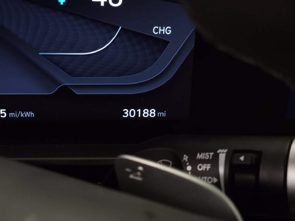 2023 Hyundai IONIQ 6 Limited - Photo 22
