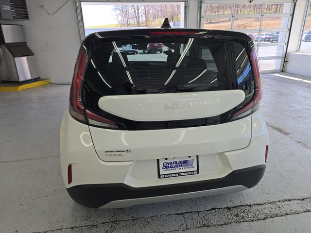 Used 2025  Kia LX image 4