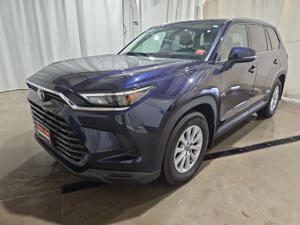 Used 2024 Blueprint Toyota XLE image 2