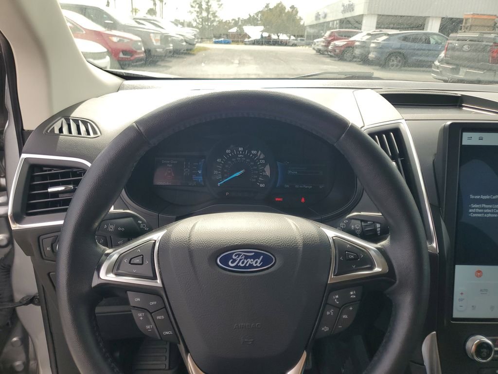 2024 Ford Edge Titanium - Photo 20