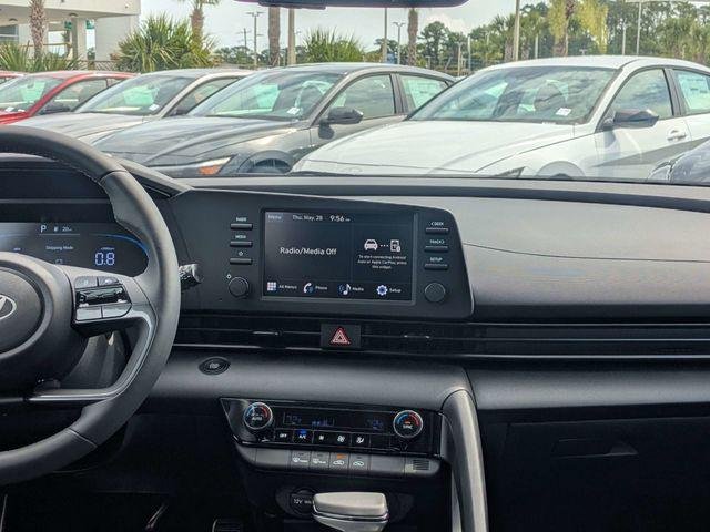 New 2026 Black Hyundai SEL Sport image 17