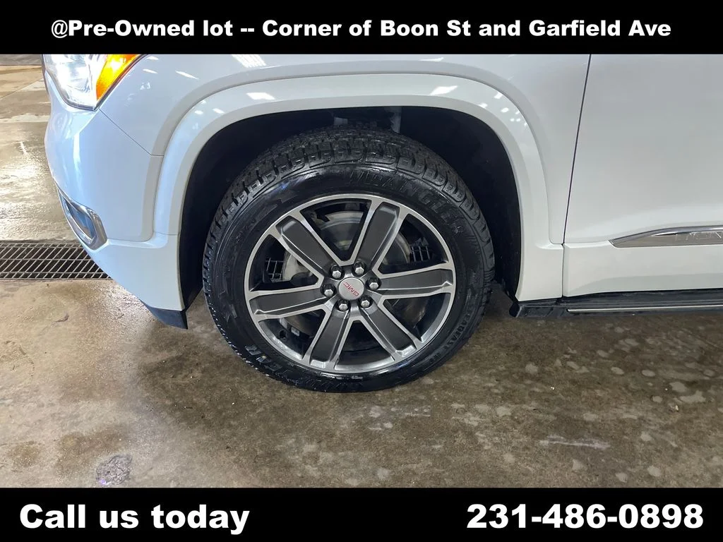 Used 2018 White GMC Denali image 11