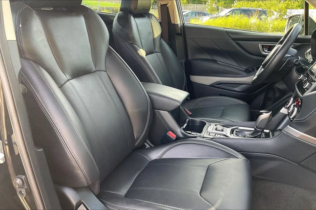 Used 2023 Black Subaru Limited image 5