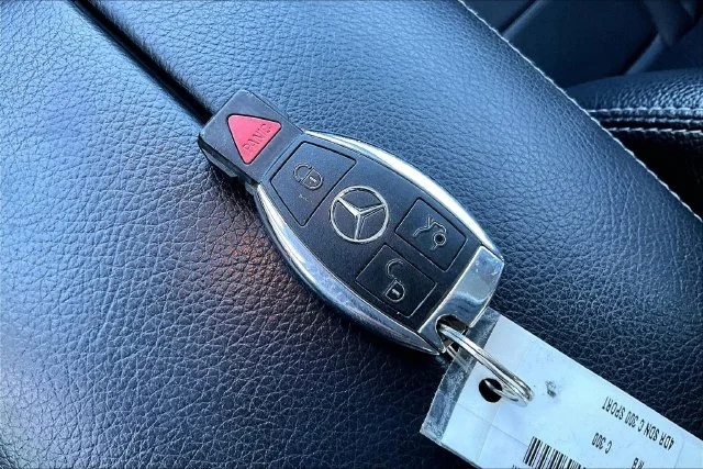 Used 2016 Iridium Silver Mercedes-Benz C 300 image 11