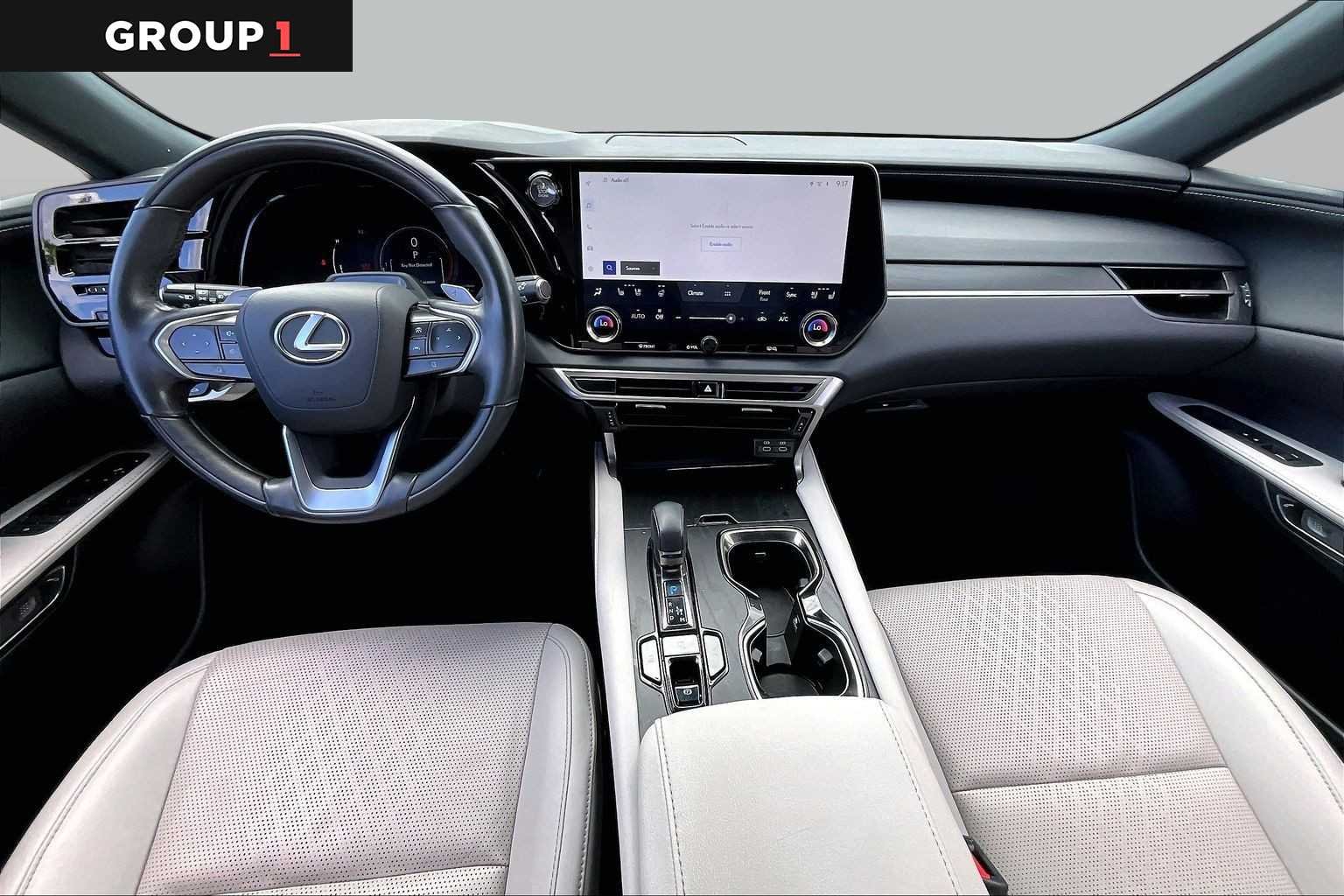 Used 2023 Iridium Lexus Premium Plus image 13