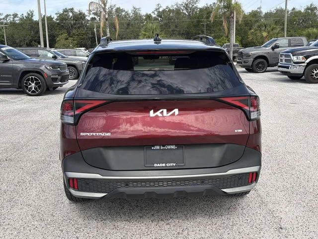 Used 2023 Red Kia X-Pro image 5