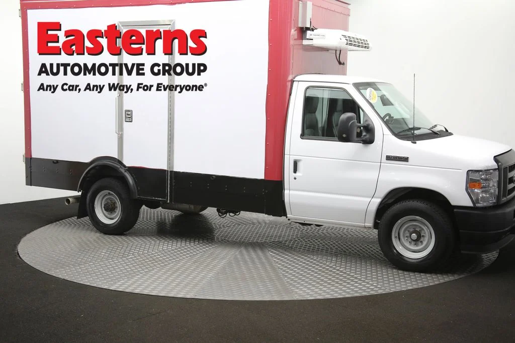Used 2023 White Ford Base image 46
