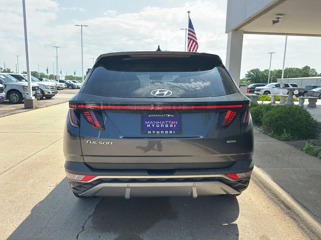 Used 2023 Gray Hyundai Limited image 9