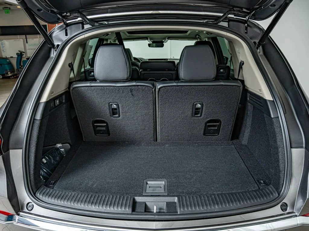 New 2026 Liquid Carbon Metallic Acura SH-AWD image 39