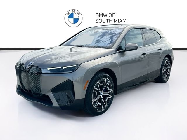 Certified Used 2024 Gray BMW xDrive50 image 3