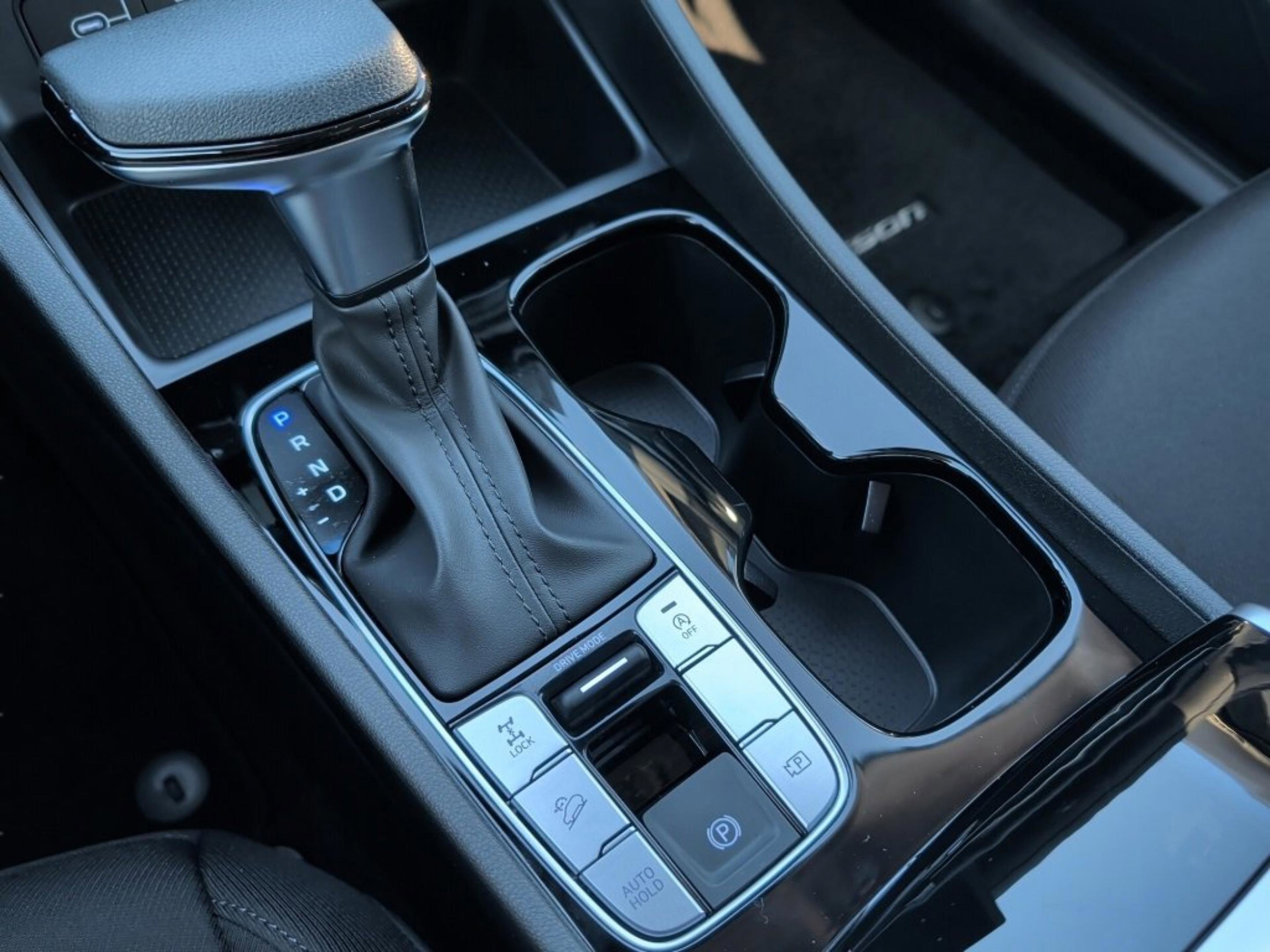 New 2026 Phantom Black Hyundai SEL image 23