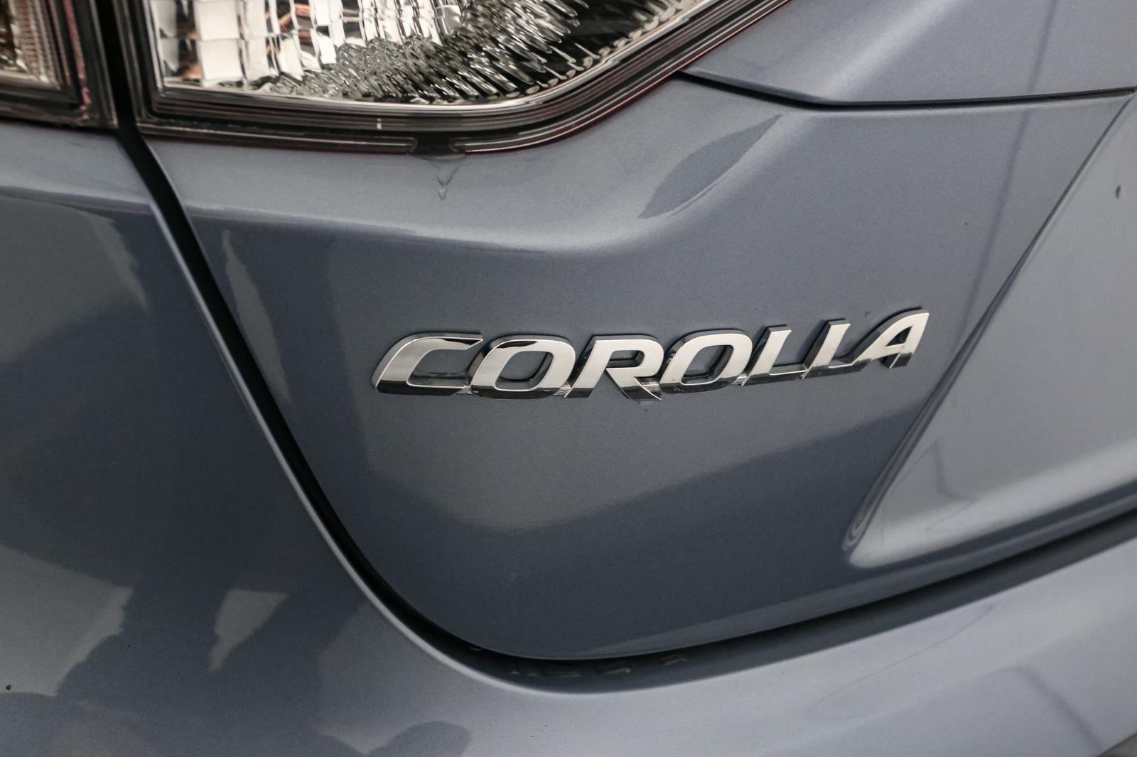 Used 2022 Celestite Gray Metallic Toyota SE image 10