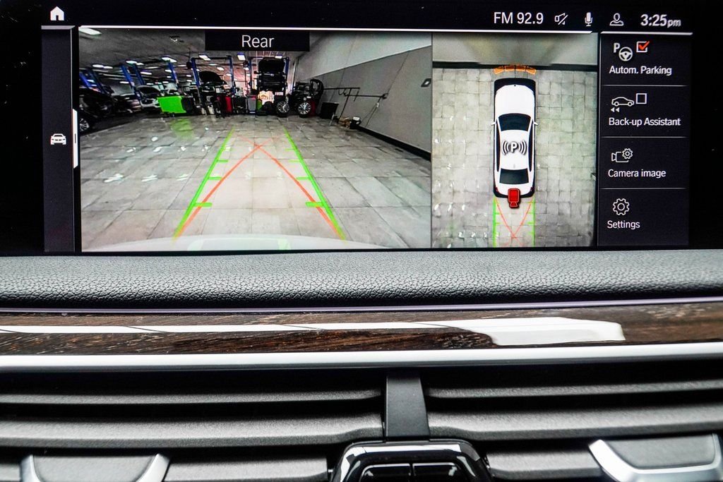 Used 2021 White BMW 740i xDrive image 26