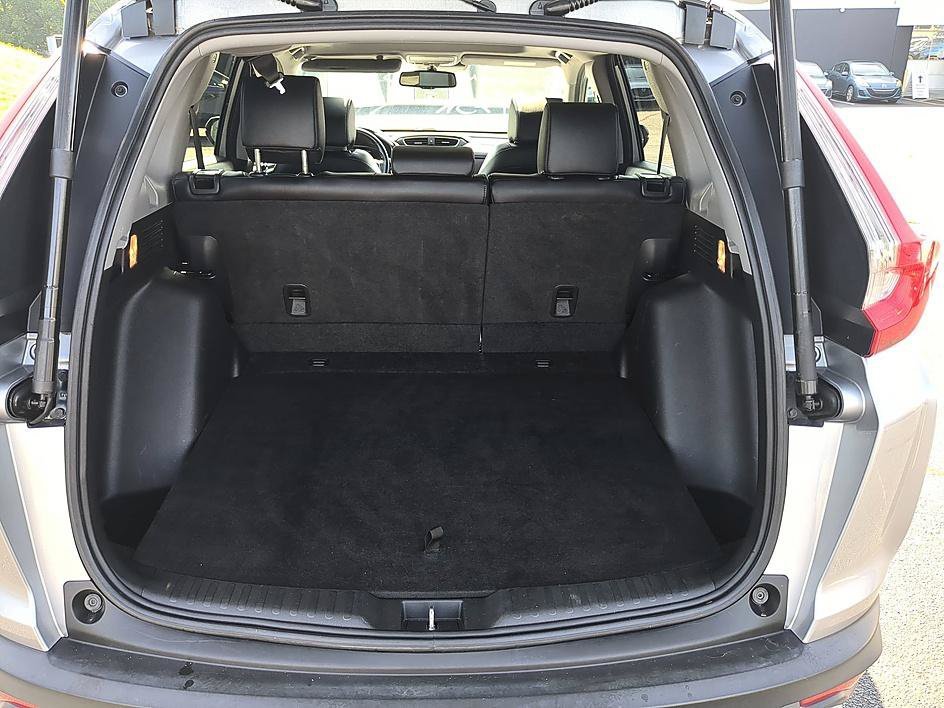 Used 2018 Lunar Silver Metallic Honda EX-L image 32