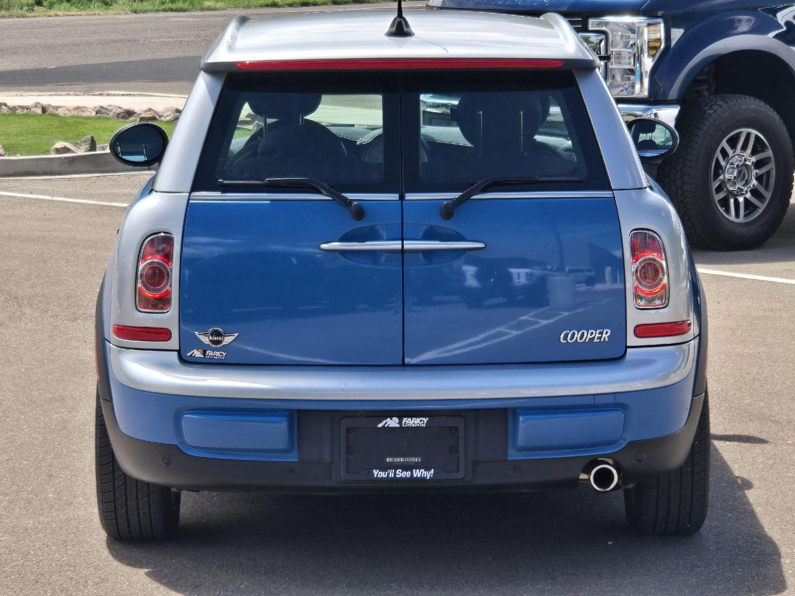 Used 2013 Reef Blue Metallic MINI CLUBVAN image 5