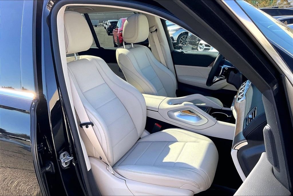 2026 Mercedes-Benz GLS Base - Photo 7