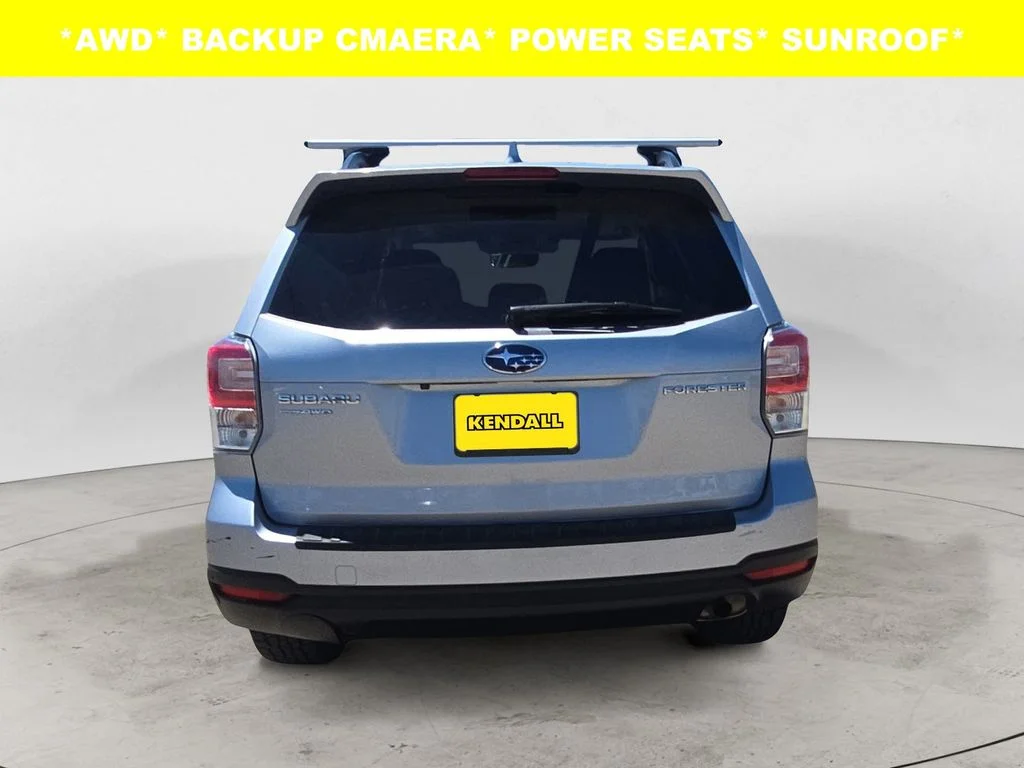 Used 2018 Silver Subaru 2.5i Premium image 4