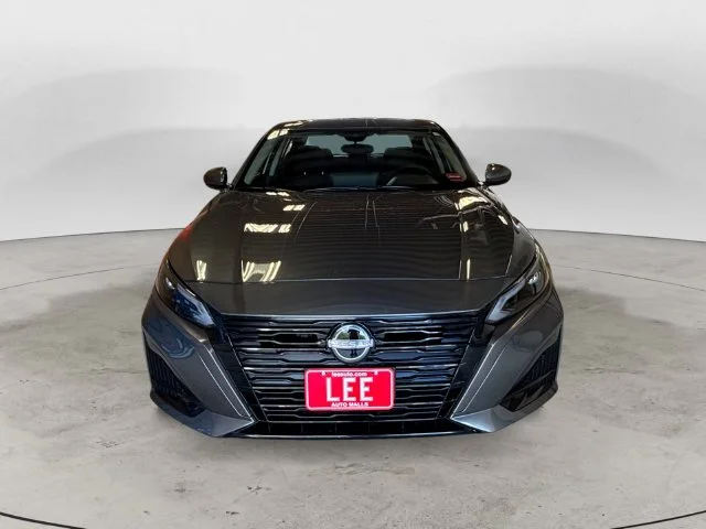 New 2026 Gray Nissan 2.5 SV image 8