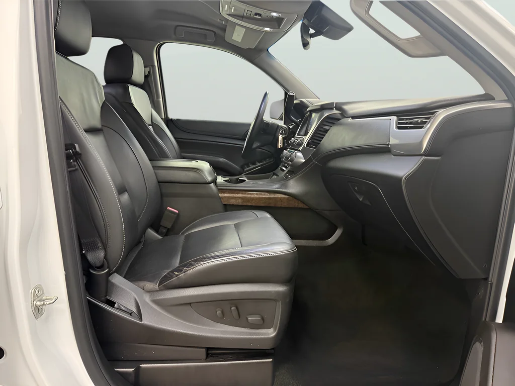 Used 2018 White Chevrolet LT image 15