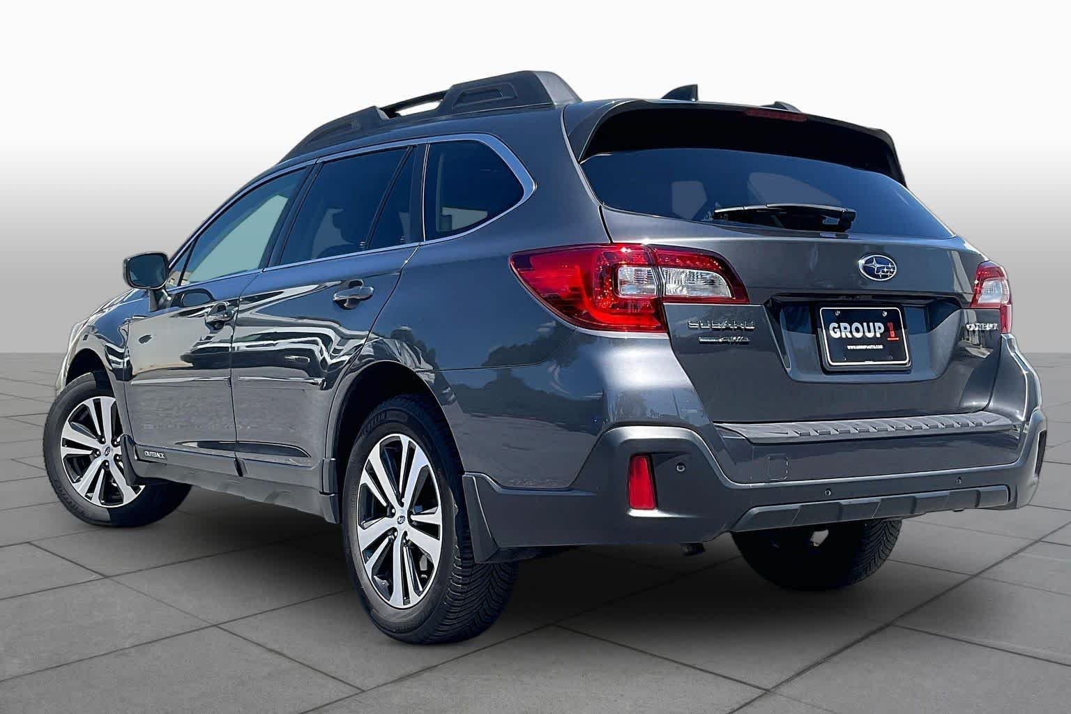Used 2019 Magnetite Gray Metallic Subaru Limited image 11