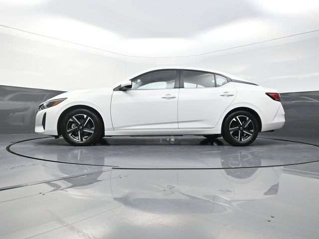 Used 2025 White Nissan SV image 34