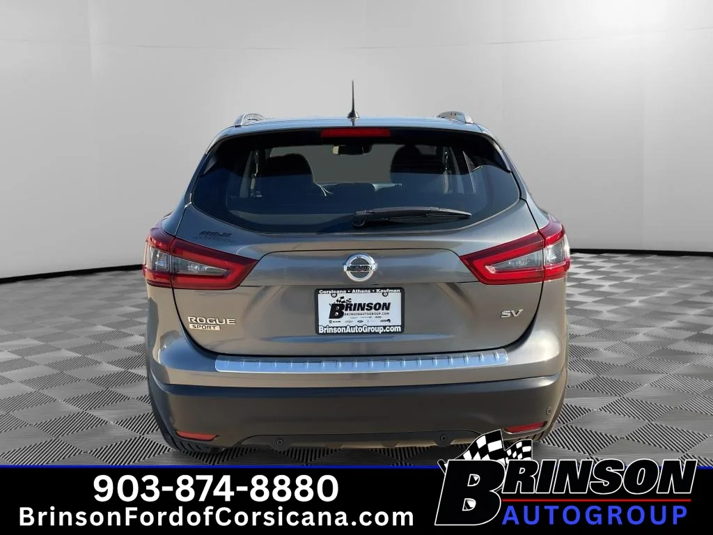 Used 2021 Gun Metallic Nissan SV image 6