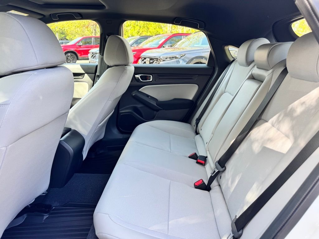 2025 Honda Civic Hatchback Sport - Photo 7