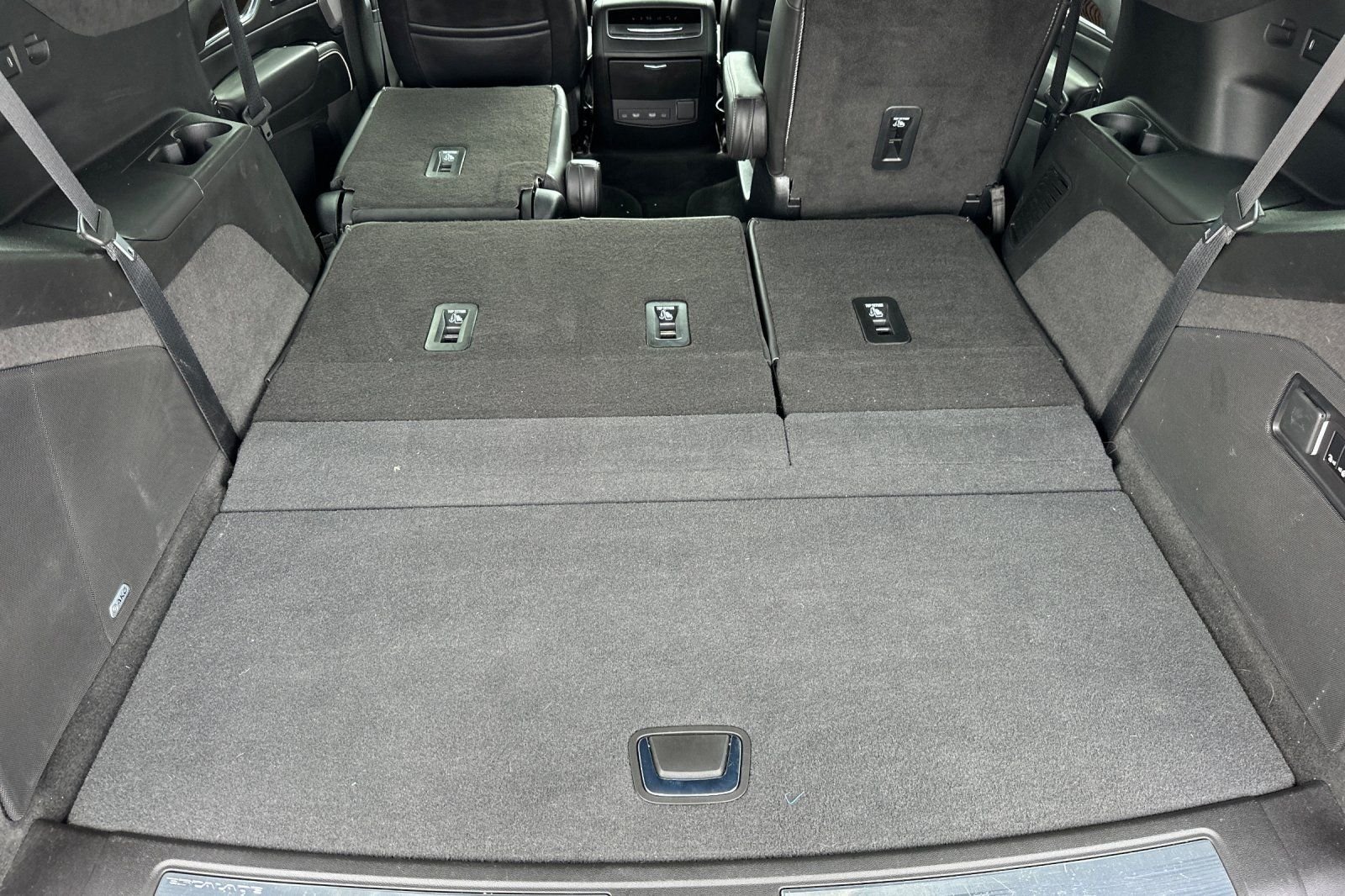 Used 2023 Black Cadillac Premium Luxury Platinum image 19