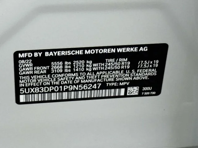 Used 2023 White BMW M40i image 30