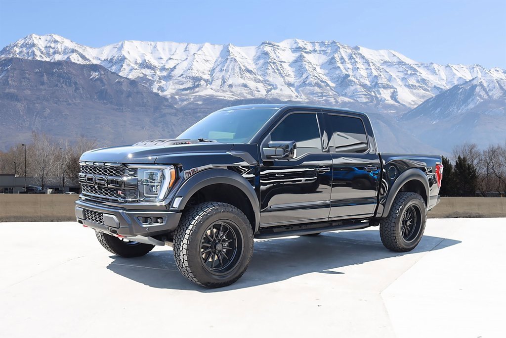 2023 Ford F-150 Raptor photo 2