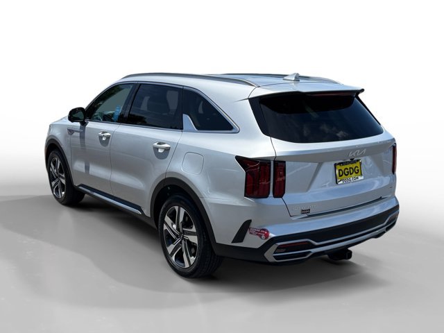 Used 2023 Silky Silver Kia SX Prestige image 3